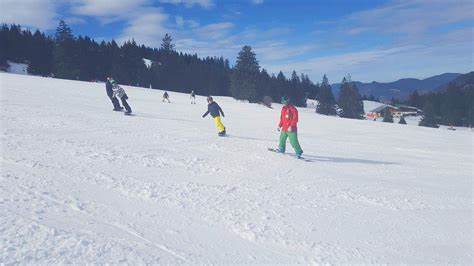 Adult Ski Lessons with Experience | Skischule Bayrischzell