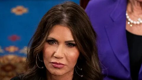 Noem aware Mexican, Canadian leaders have own ‘political environments,’ but Trump ‘means business’ on tariffs - Yahoo