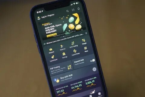 Crypto traders want payback after losing millions to Binance glitches - NBC News