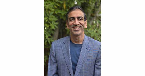 Yasir Al-Wakeel Named CEO of Vesalius and Flagship Partner