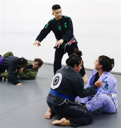 Using Jujutsu (jj) to teach a course