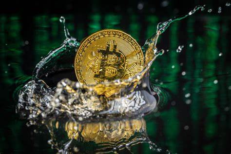 Bitcoin, Ether bounce back; altcoins recover after FTX panic - Forkast News