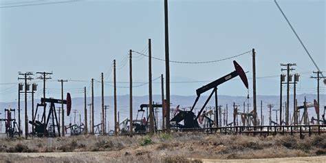 U.S. Crude Oil Stockpiles Fall More Than Expected