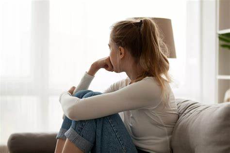 How to stop a panic attack: Practical tips to deal with sudden anxiety - Business Insider