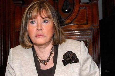 Argentine Judge María Servini to investigate President Milei over cryptocurrency fraud allegations - Dimsum Daily