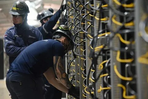 Keep the lights on or mine Bitcoin? How crypto is starting to suck up clean energy - CNN
