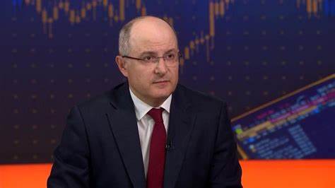 Fed Will Stay the Course: Valentin Marinov