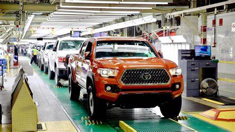 Borderlands Mexico: Toyota pumping $1.45B into Mexico to boost Tacoma production - Yahoo Finance