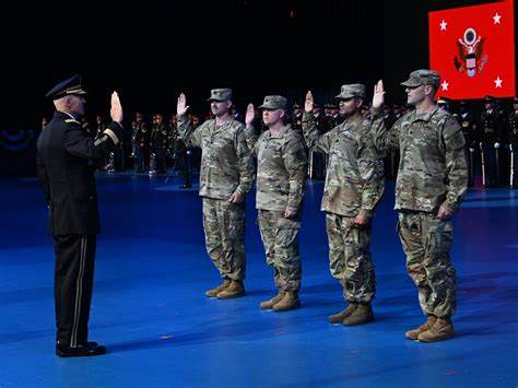 Tech execs are joining the Army – no grueling boot camp required