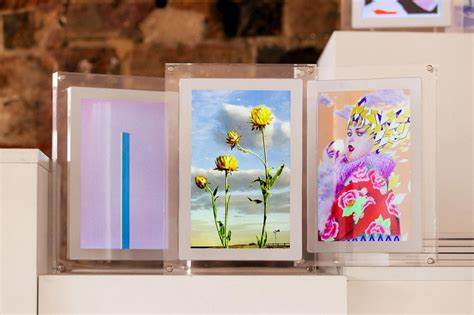 NFT-Frames: Wie ein deutsches Startup die digitalen Sammlerstücke in einem Bilderrahmen präsentiert