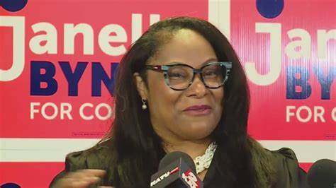 Rep. Chavez-DeRemer, challenger Bynum to face off in KOIN 6 debate for Oregon’s 5th District - KOIN.com