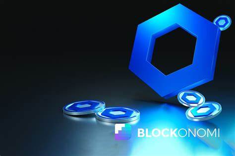 Chainlink (LINK) Poised for Potential Breakout as Chainlink Expands on Base Network