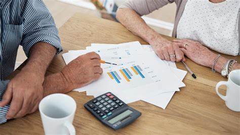 8 Moves To Make ASAP If You’re a Boomer Without Retirement Savings