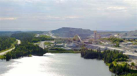 Barrick Mining advances talks to sell Hemlo gold mine in Canada