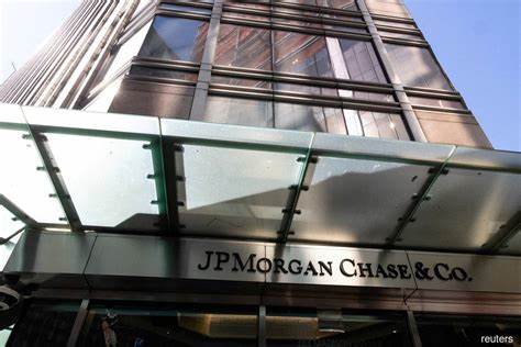 JPMorgan Warns of Stocks Complacency as Earnings Outlook Dims