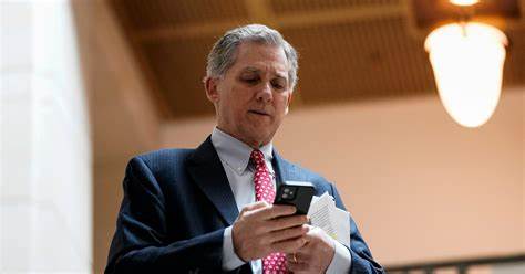 US Congress to form cryptocurrency working group | Reuters