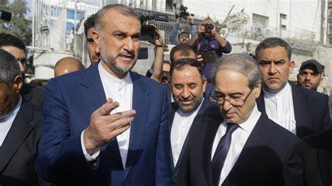 Companies Look to Borrow Before Yields Rise on Iran Retaliation