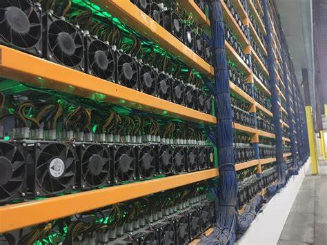 Magog halts bitcoin mining projects over energy supply concerns - CBC.ca