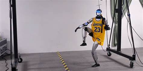 These Robots Can Now Move Like Cristiano Ronaldo and Lebron James - Decrypt