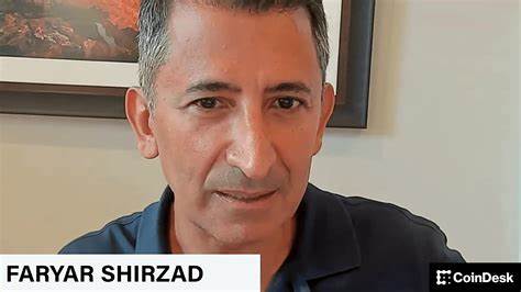 Coinbase Policy Chief Pushes Back on Bank Warnings That Stablecoins Threaten Deposits