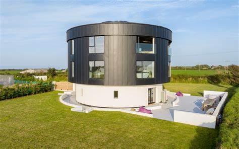 Grand Designs: 'I put my life on hold to convert a derelict water tank into a £1.4 million dream home'