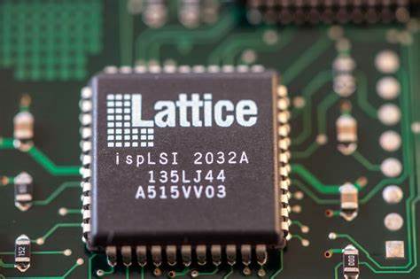 HPE to cut 2,500 employees as stock slides 19% on weak earnings outlook - NBC Boston