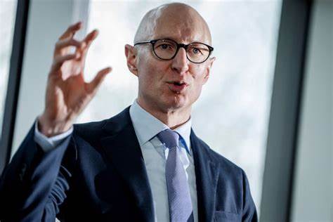 Novo Nordisk ousts CEO after falling behind in weight loss market