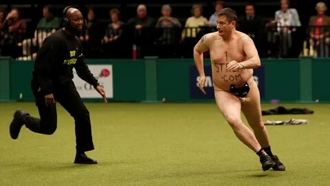 ‘WTF’: Bizarre crypto streaker halts Euro Championships - Fox Sports