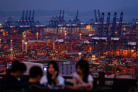 Stock Futures Rise as U.S. and Canada Restart Trade Talks