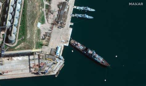 Ukraine-Krieg im Liveticker: +++ 15:15 Ukraine: Haben russisches Minenräumschiff schwer beschädigt