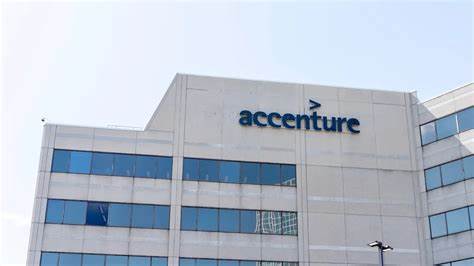 Accenture fuses 5 business units to prioritize ‘reinvention services’