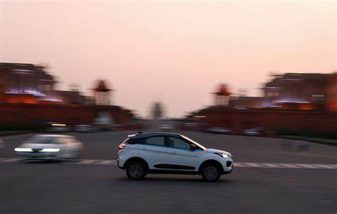 India approves $1.3 billion incentive scheme for electric vehicles