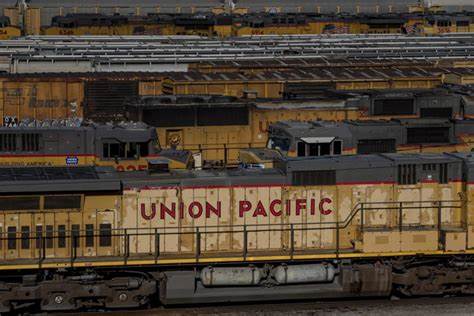 Union Pacific Stock Is Rising on Earnings Beat. Why M&A Is on Investors’ Minds