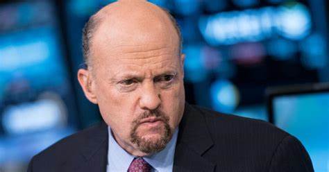 Jim Cramer on Palantir: “I Say it Can be Bought
