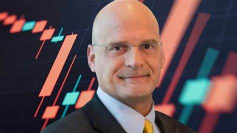 Fed Might Turn Hawkish as Crypto on Rise, Bloomberg's Mike McGlone Hints By U.Today - Investing.com