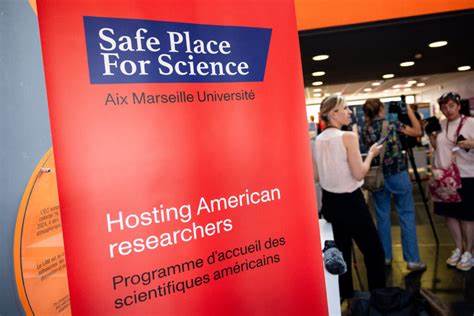 The first American 'scientific refugees' arrive in France