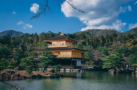 10 lieux incontournables à visiter lors de votre voyage au Japon