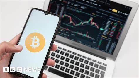 Bitcoin: Alleged hacker searched 'signs the FBI is after you' - BBC