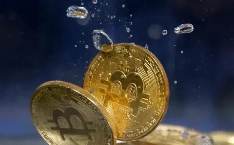 Cryptoverse: Big investors edge back to bitcoin - Reuters
