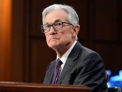 Fed's Powell cautions against ending Fed power to pay interest on reserves