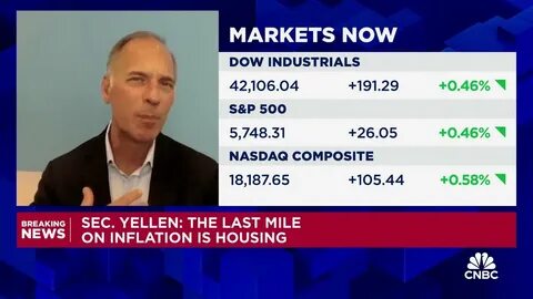 Economic data shows 'tenuous' resilience: Moody's chief economist Mark Zandi - CNBC