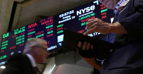 7 Stocks' Earnings Growth Is About To Go Gangbusters