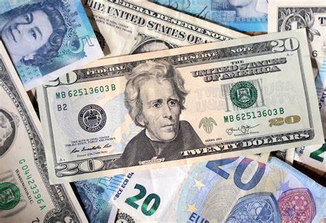 Dollar Likely to Fall if July Rate-Cut Bets Rise