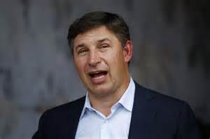 SoFi Stock Is Falling. Potential Dilution Could Be to Blame