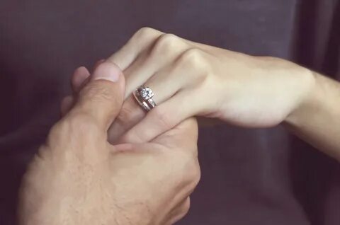 Stranger finds, returns lost engagement ring after fiance takes to Facebook for help - WECT
