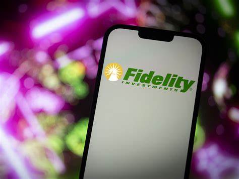 Fidelity Confirms Data Breach Exposed Personal Info of 77,000 Customers - Crypto Head