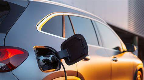 Grid reform key for decarbonising auto sector: SMMT