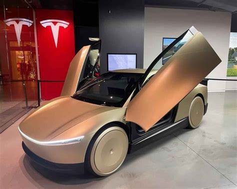 Tesla (TSLA) Stock Rated Overweight as Robotaxi Launch Nears
