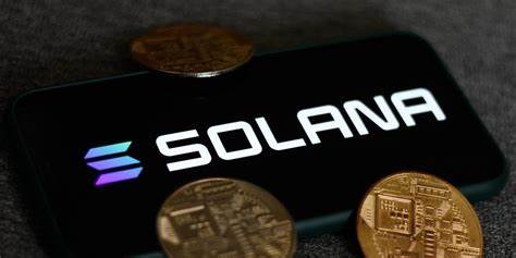 Solana Leads Crypto Market Crash as Technicals Turn Red - DailyCoin