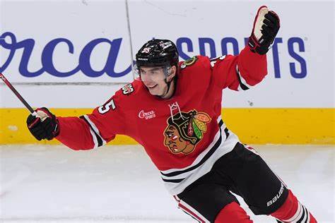 Chicago Blackhawks Roster | Chicago Blackhawks - NHL.com